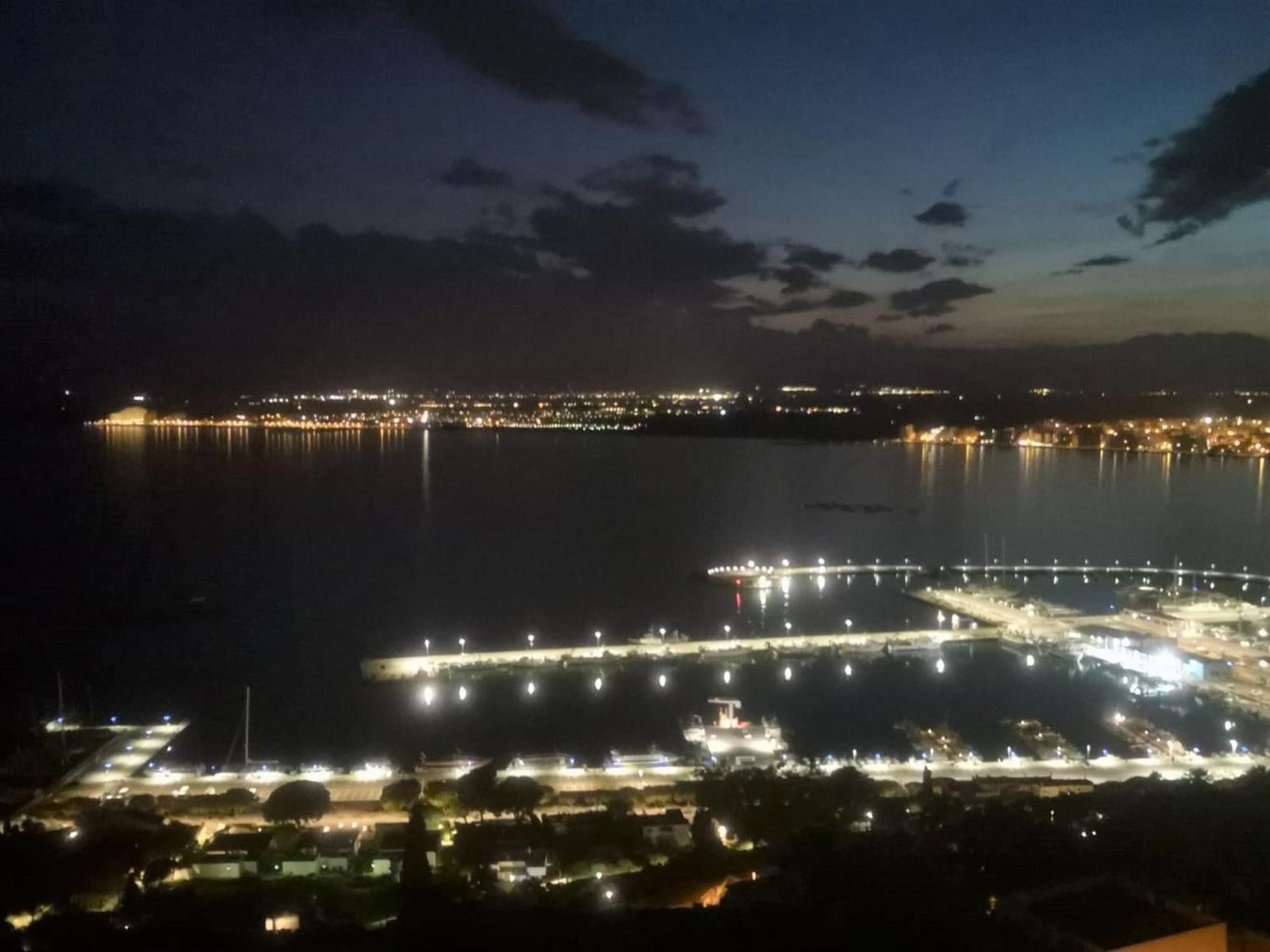 Ferienwohnung Precioso Piso Con Vistas Espectaculares Del Mar Av-50 Roses Exterior foto